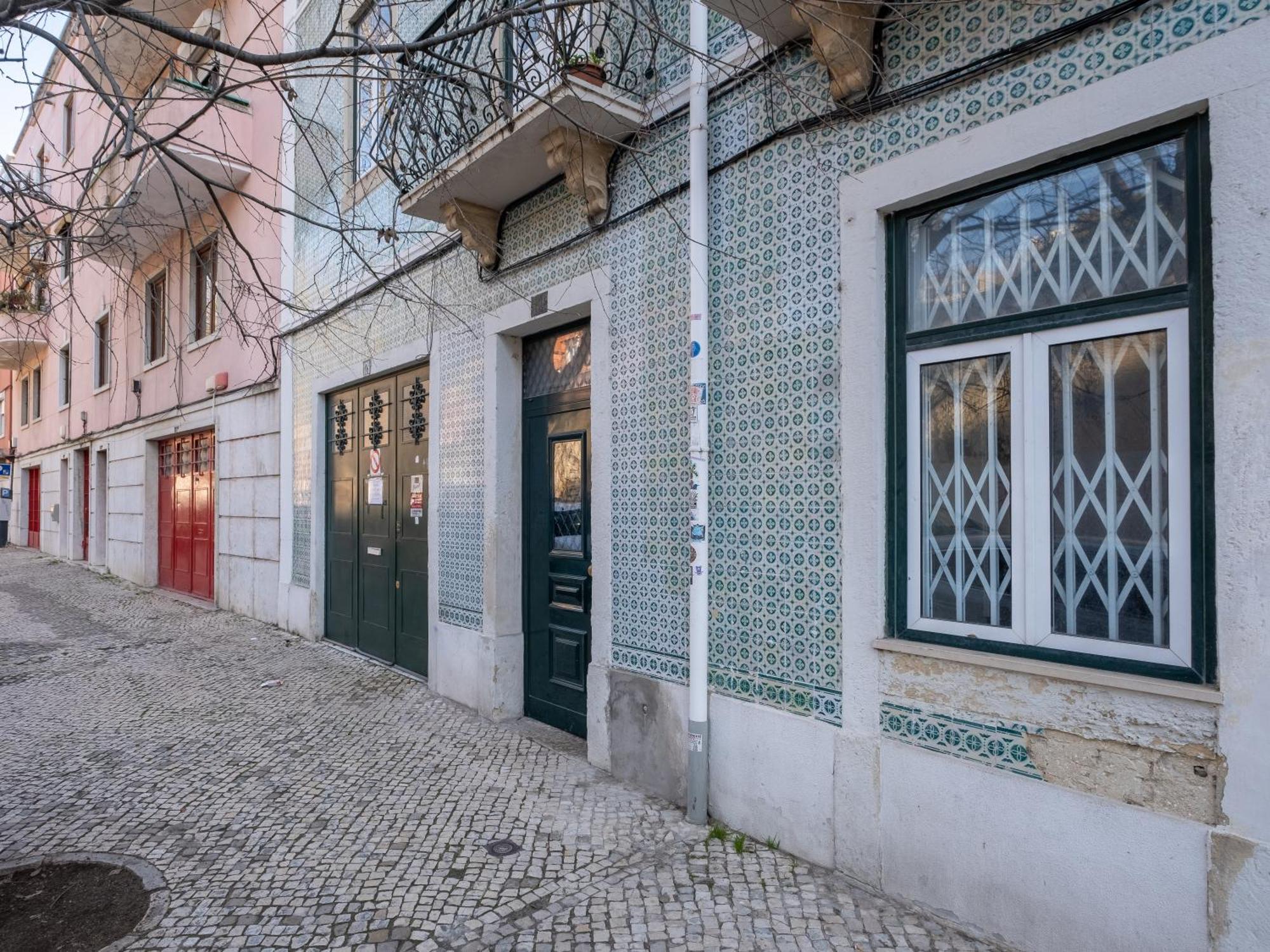 Cool Apartment Near Alfama ลิสบอน ภายนอก รูปภาพ